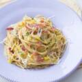 Pasta con crema di zucchine gialle e prosciutto